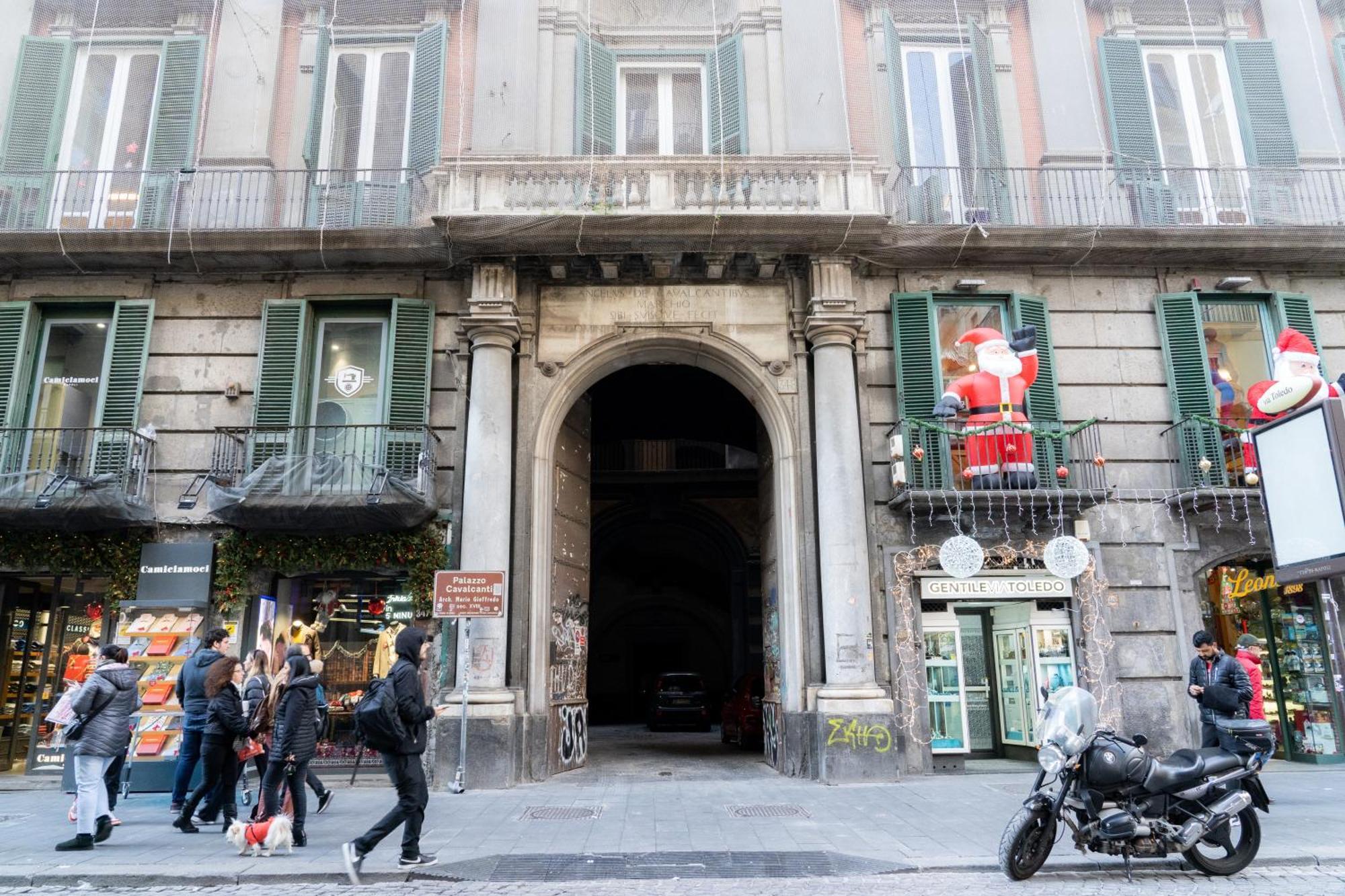 Domus Sibyllina, Palazzo Cavalcanti Napoli Eksteriør bilde